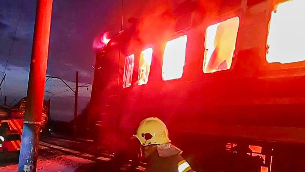 Russian strikes in Ukraine kill 12, target passenger train